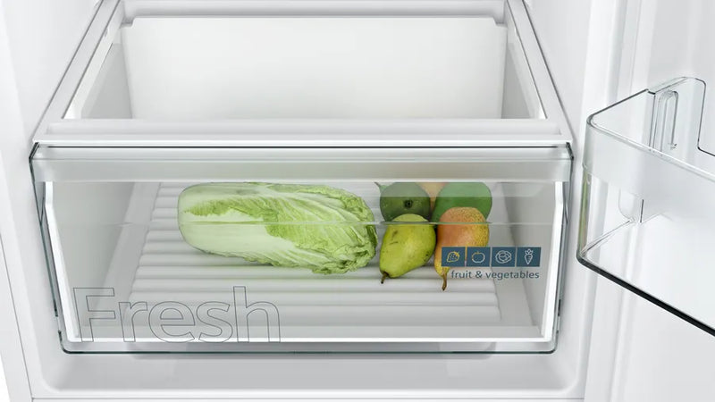 Siemens iQ 100 KI85NNFE0G, Built-in fridge-freezer with freezer at bottom