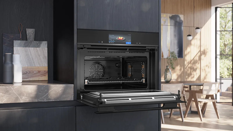 Siemens iQ 700 CM978GNB1B, Built-In Compact Oven with Microwave Function
