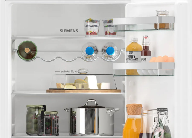 Siemens iQ 300 KI86NVFE0G, Built-in fridge-freezer with freezer at bottom