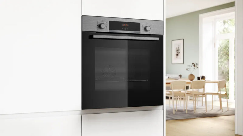 Bosch Series 4 HQA534BS3B, Built-in oven with added steam function