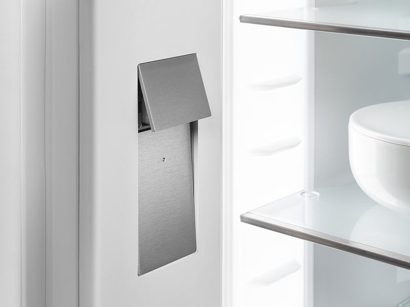 Liebherr IRBd5180 Integrated Fridge with BioFresh, HydroBreeze and InfinitySpring (Discontinued)
