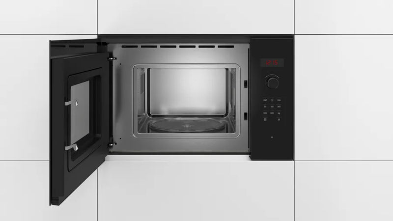 Bosch Series 4 BFL523MB0B, Built-in microwave oven