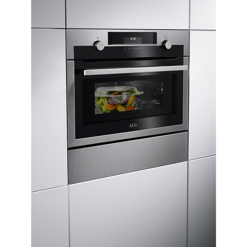 AEG KME525860M Integrated Combi Microwave and Oven