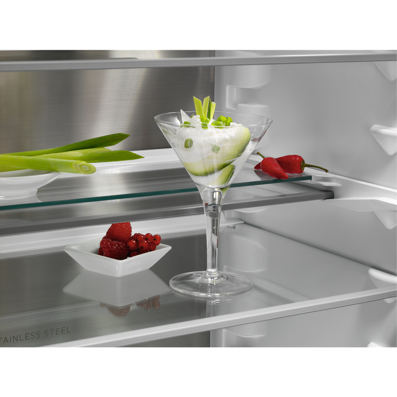 AEG NSC8M191DS 8000 Series Built-In NoFrost Fridge Freezer