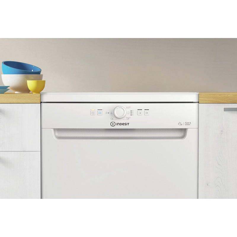 Indesit D2F HK26 UK Freestanding 60cm Dishwasher - White