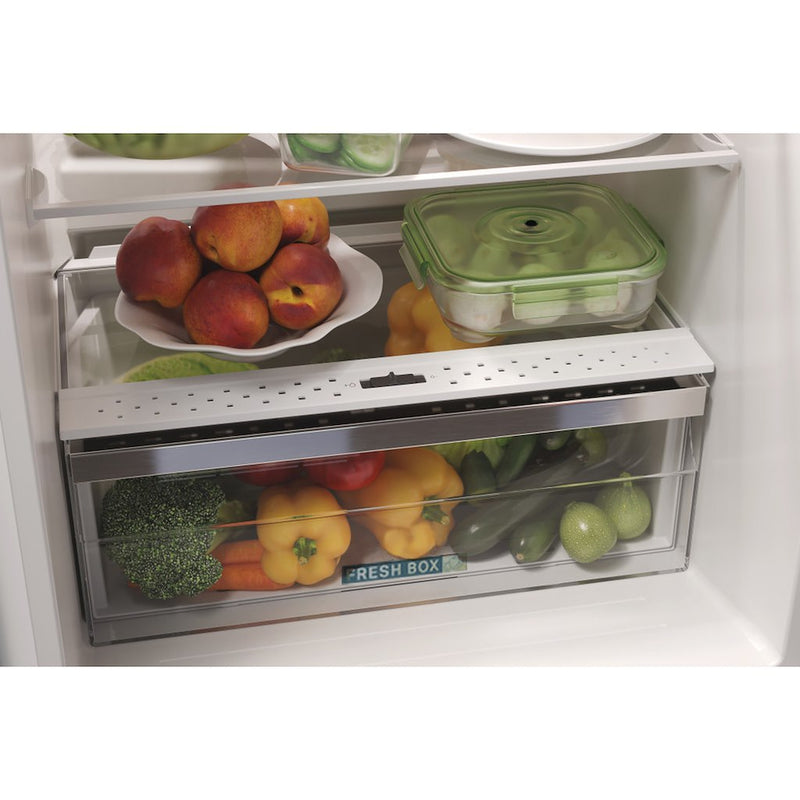 Whirlpool ART 45502 Built-In Fridge Freezer