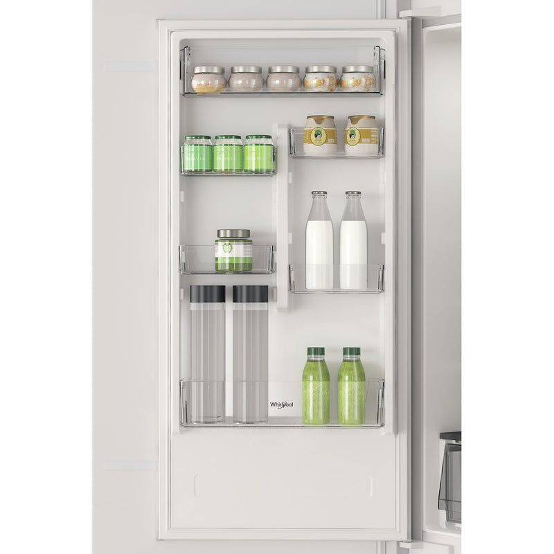 Whirlpool WHC20T322UK built in Fridge Freezer