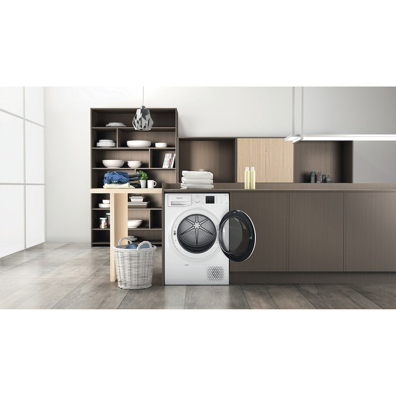Hotpoint NT M10 81WK Heat Pump Tumble Dryer - White