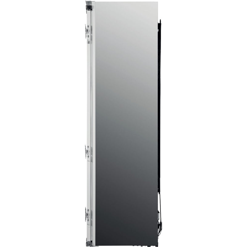 Whirlpool ARG1808322 integrated fridge