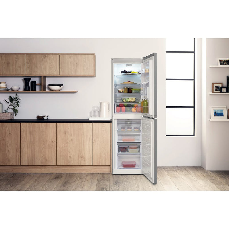 Hotpoint HBNF55182SAQUAUK Freestanding Fridge Freezer with Water Dispenser