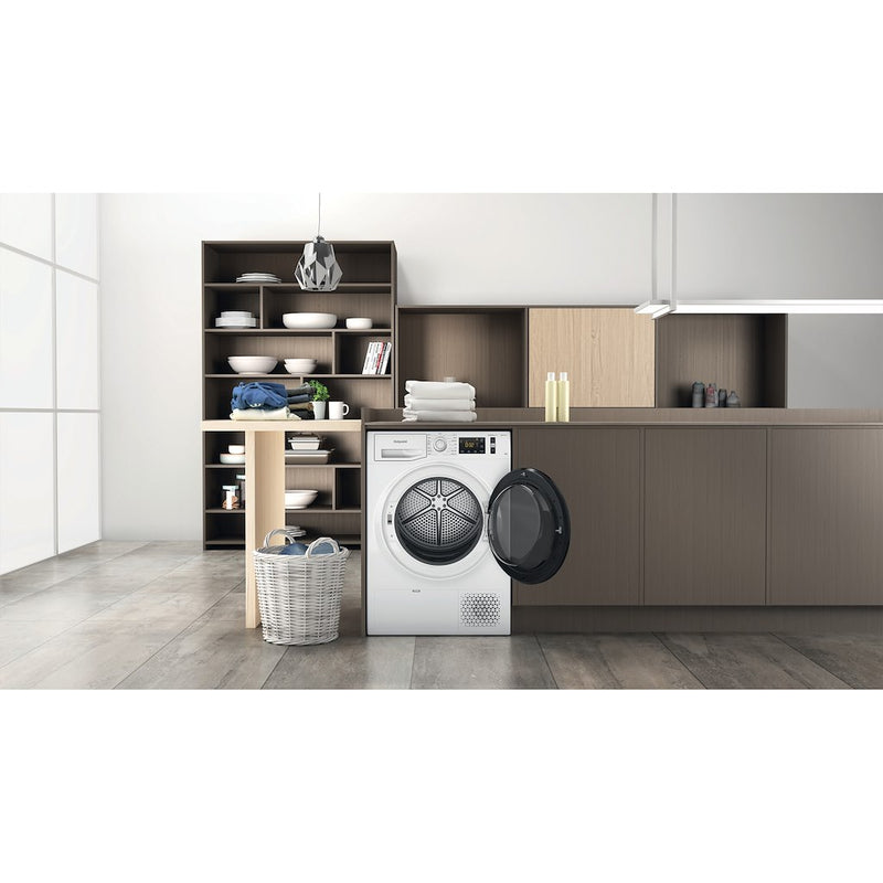Hotpoint NT M11 9X3E UK Heat Pump Tumble Dryer - White
