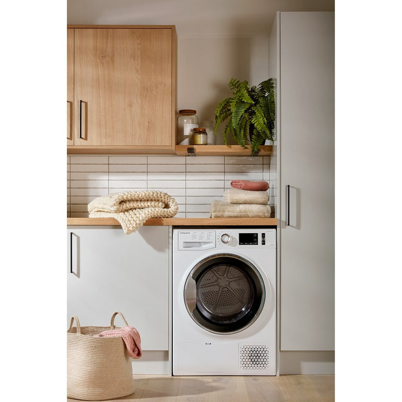 Hotpoint ActiveCare NT M11 82XB Heat Pump Tumble Dryer - White