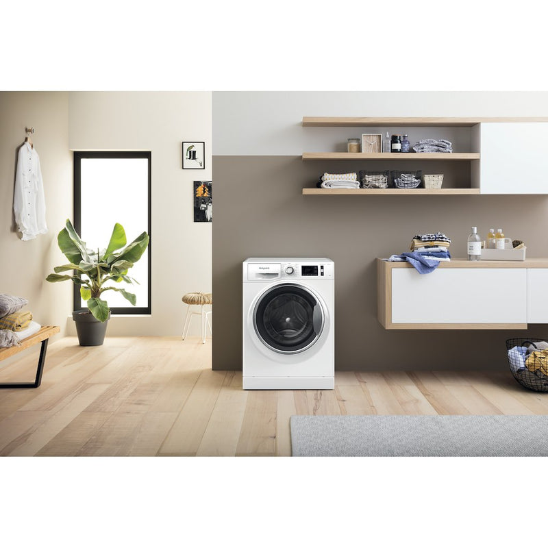 Hotpoint NM111046WCAUKN Freestanding Washing Machine (Discontinued)