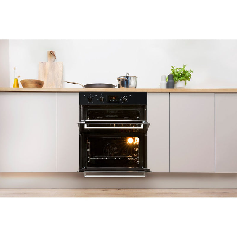Indesit Aria IDU 6340 BL Electric Built-under Oven in Black