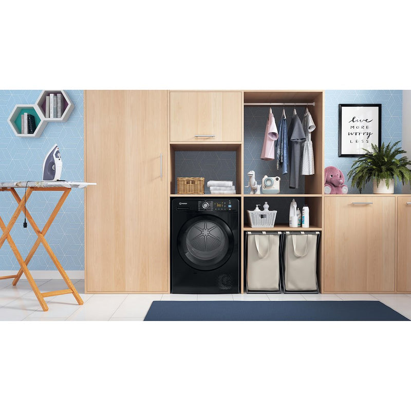 Indesit YT M11 92B X UK Freestanding 9kg Heat Pump Tumble Dryer - Black