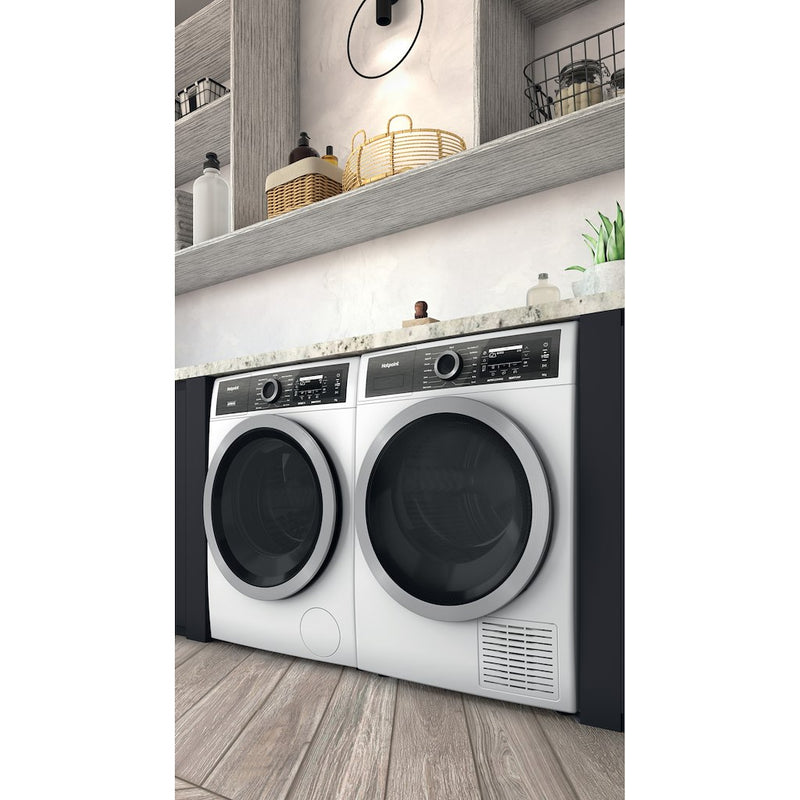 Hotpoint H8 D93WB UK Heat Pump 9kg Tumble Dryer - Freestanding White