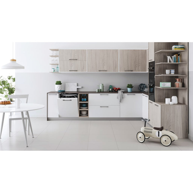 Indesit DIO 3T131 FE UK Fullsize Integrated Dishwasher