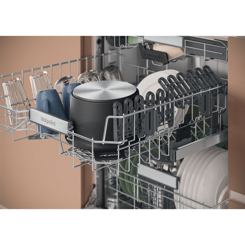 Hotpoint Hydroforce H8I HP42 L UK Built-in 15 Place Setting Dishwasher
