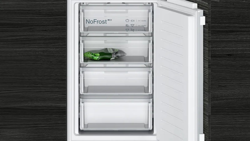 Siemens iQ 100 KI85NNFE0G, Built-in fridge-freezer with freezer at bottom