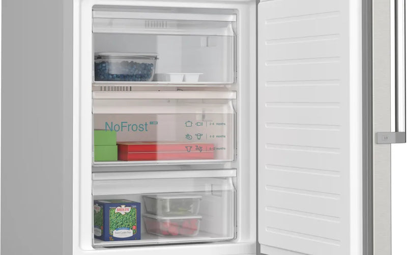 Siemens iQ 500 KG39NAIAT, free-standing fridge-freezer with freezer at bottom
