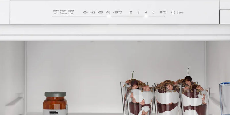 Bosch Series 2 KIN96NSE0G, built-in fridge-freezer with freezer at bottom