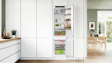 Bosch Series 4 KIN96VFD0, Built-in fridge-freezer with freezer at bottom