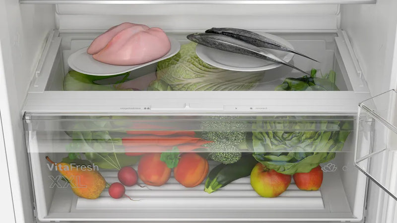Bosch Series 2 KBN96NSE0, built-in fridge-freezer