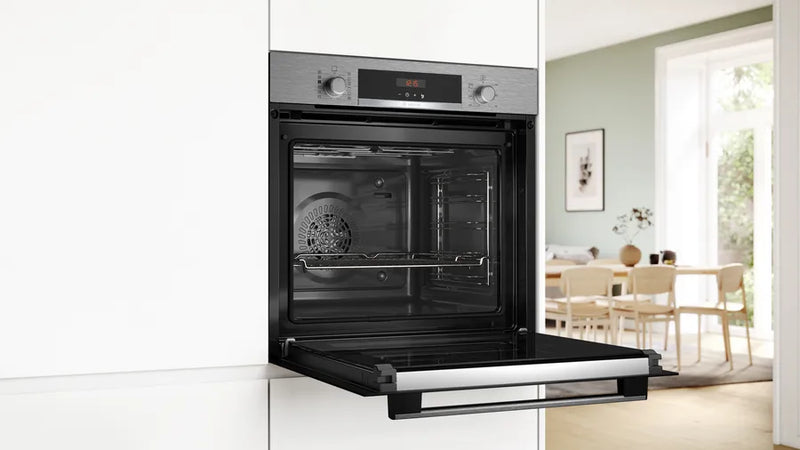 Bosch Series 4 HQA574BS3B, Built-in oven with added steam function
