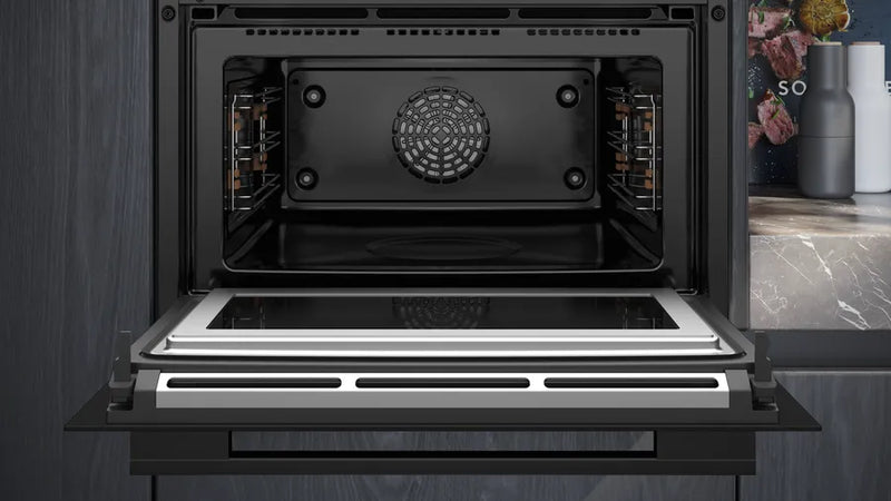 Siemens iQ 700 CM776G1B1B, Built-in compact oven with microwave function