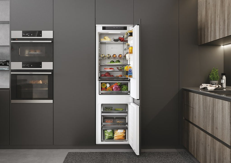 Haier HBW5518DK-1 Integrated 70/30 Fridge Freezer - White - D Rated