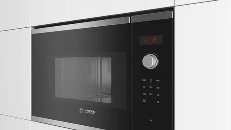 Bosch Series 4 BFL523MS0B, Built-in microwave oven