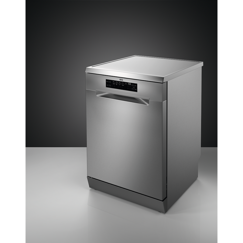 AEG FFB53617ZM 6000 SatelliteClean Freestanding Dishwasher with AirDry Technology + 13 Place Settings