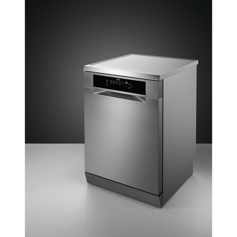 AEG FFB83707PM 8000 SprayZone Freestanding Dishwasher with AirDry Technology + 15 Place Settings