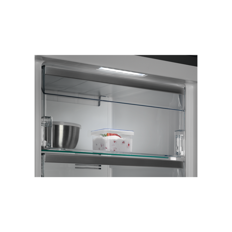 AEG OAG7M281EW 7000 Series Upright NoFrost Freezer