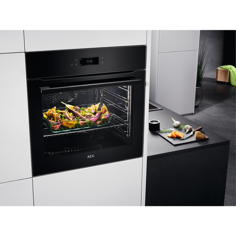 AEG BPK748380B 8000 AssistedCooking Built-In Single Oven