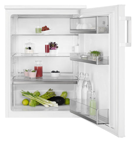 AEG RTB515E1AW 3000 Series Freestanding Undercounter Fridge
