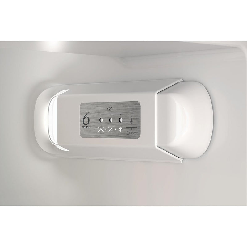 Whirlpool WHC18D041A1 Built-In Fridge Freezer