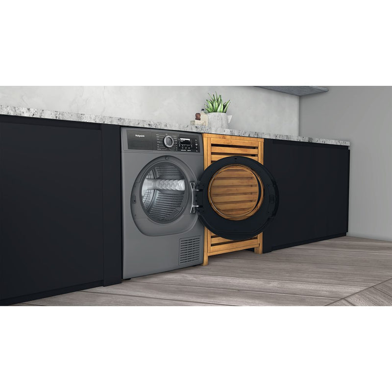 Hotpoint H8 D94SB UK 9kg Heat Pump Tumble Dryer - Silver