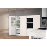 Whirlpool WHC20T322UK built in Fridge Freezer