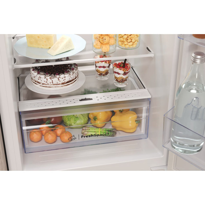 Indesit IBC185050F2 Built-in Fridge Freezer