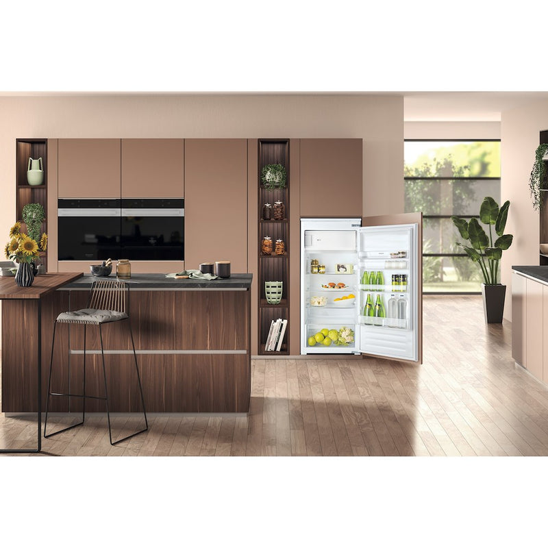 Hotpoint HSZ 12 A2D.UK 1 Integrated Fridge