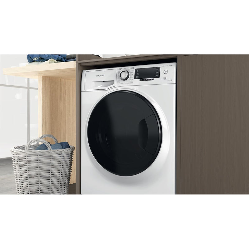 Hotpoint NDD11726DAUK Freestanding Washer Dryer