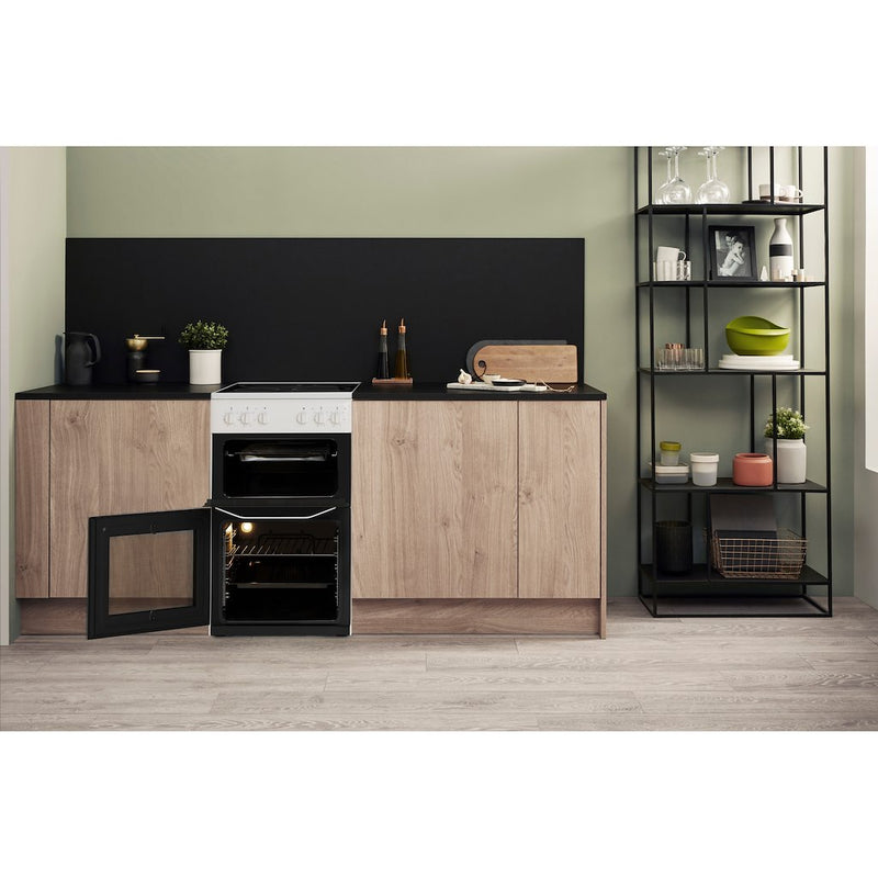 Hotpoint HD5V92KCW/UK Cooker - White
