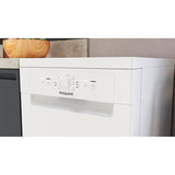Hotpoint Slimline HF9E 1B19 UK Freestanding Dishwasher