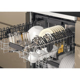 Whirlpool Dishwasher: in White - W7F HP33 UK