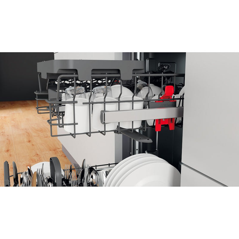 Whirlpool Integrated Dishwasher: in Silver, Slimline - WSIC 3M27 C UK N