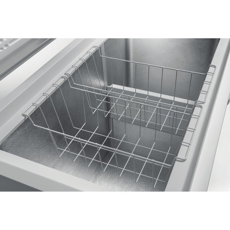 Indesit OS2A10022 Chest Freezer